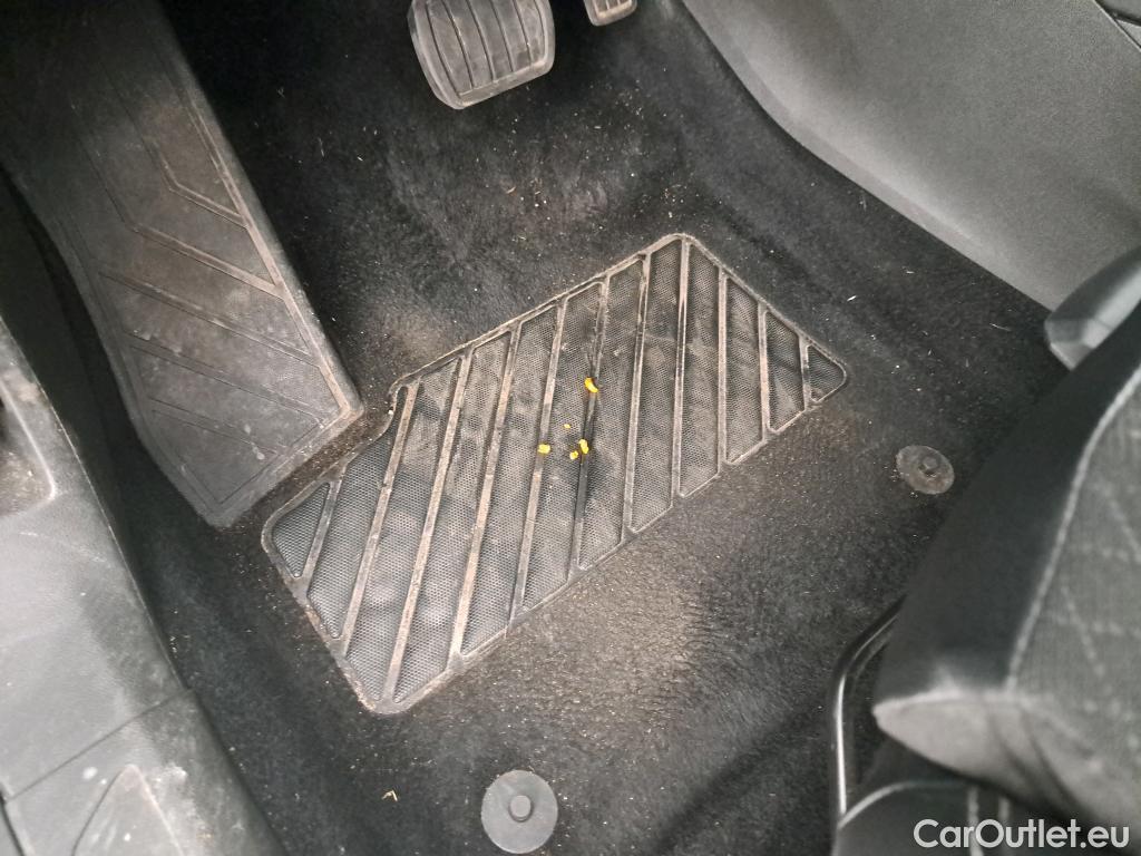  Opel   Grandland X Grandland X Business Elegance 1.5 130CV BVA8 E6d #23