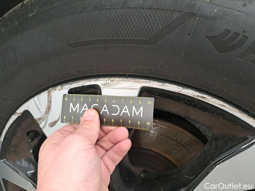  Opel   Grandland X Grandland X Business Elegance 1.5 130CV BVA8 E6d #22