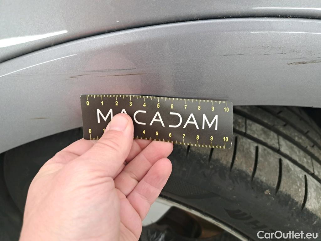  Opel   Grandland X Grandland X Business Elegance 1.5 130CV BVA8 E6d #26