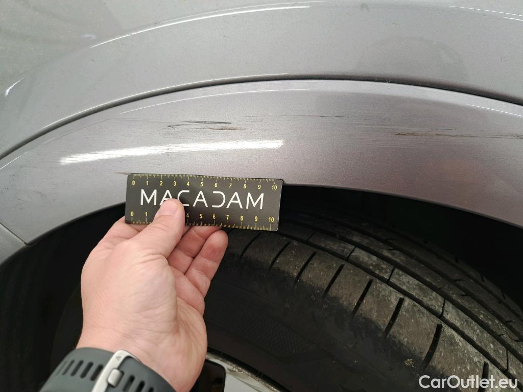  Opel   Grandland X Grandland X Business Elegance 1.5 130CV BVA8 E6d #29