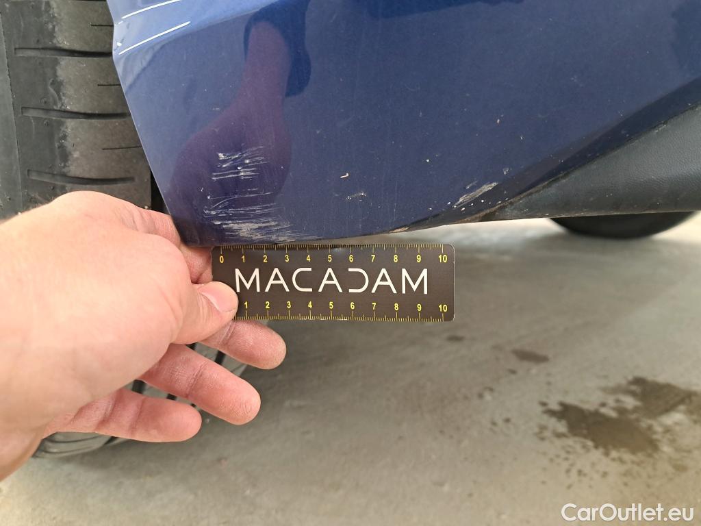  Volkswagen  Polo VOLKSWAGEN  / 2021 / 5P / Berline 1.0 TSI 95 Life #9