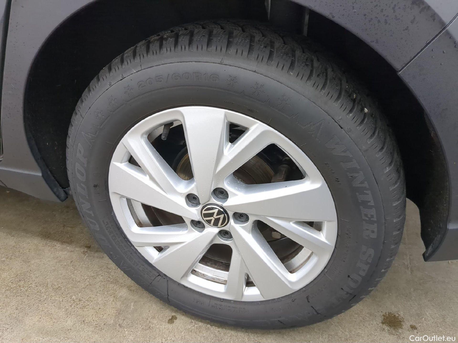  Volkswagen  Taigo  Life Business 1.0 TSI 110CV BVM6 E6d #2