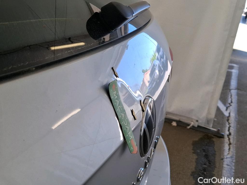  Volkswagen  Tiguan VOLKSWAGEN  / 2020 / 5P / SUV 2.0 TDI 150 DSG7 Life Business #2