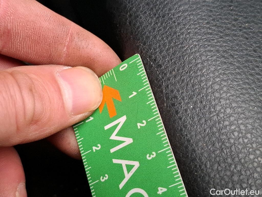  Toyota  Yaris TOYOTA  Hybride / 2019 / 5P / Berline Hybride 116h Dynamic Business Beyond Zer #6