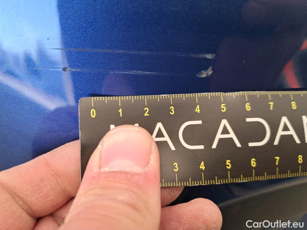  Volkswagen  Polo VOLKSWAGEN  / 2021 / 5P / Berline 1.0 TSI 95 Life #17