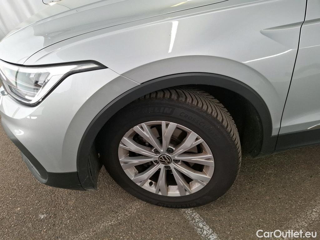  Volkswagen  Tiguan VOLKSWAGEN  / 2020 / 5P / SUV 2.0 TDI 150 DSG7 Life Business #14