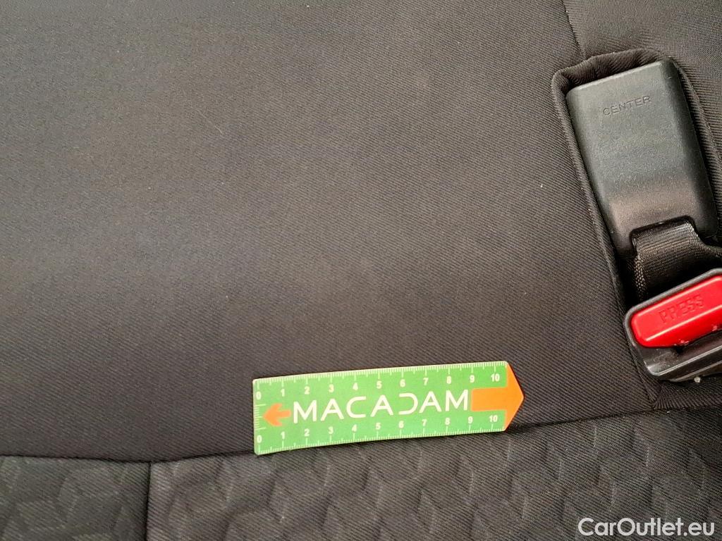  Toyota  Yaris TOYOTA  Hybride / 2019 / 5P / Berline Hybride 116h Dynamic Business Beyond Zer #11