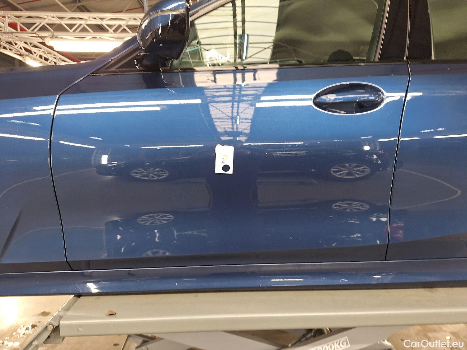  Bmw  Serie 3 BMW, 3-serie Touring '18, BMW 3 Reeks Touring 320d xDrive (140 kW) 5d #35