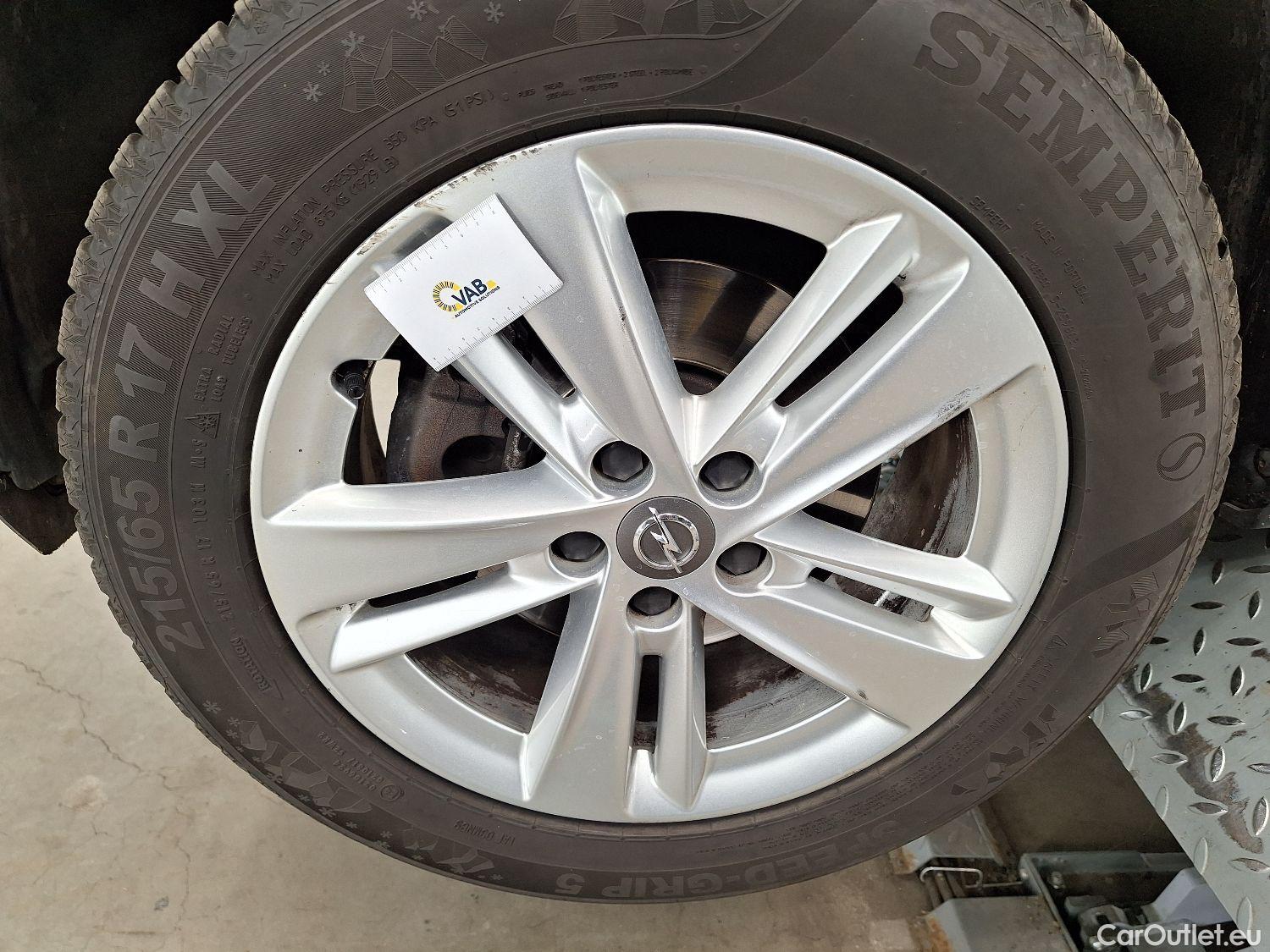  Opel   Grandland X Opel, '17, Opel 1.5 Turbo D D S/S AT8 Edition 5d #25