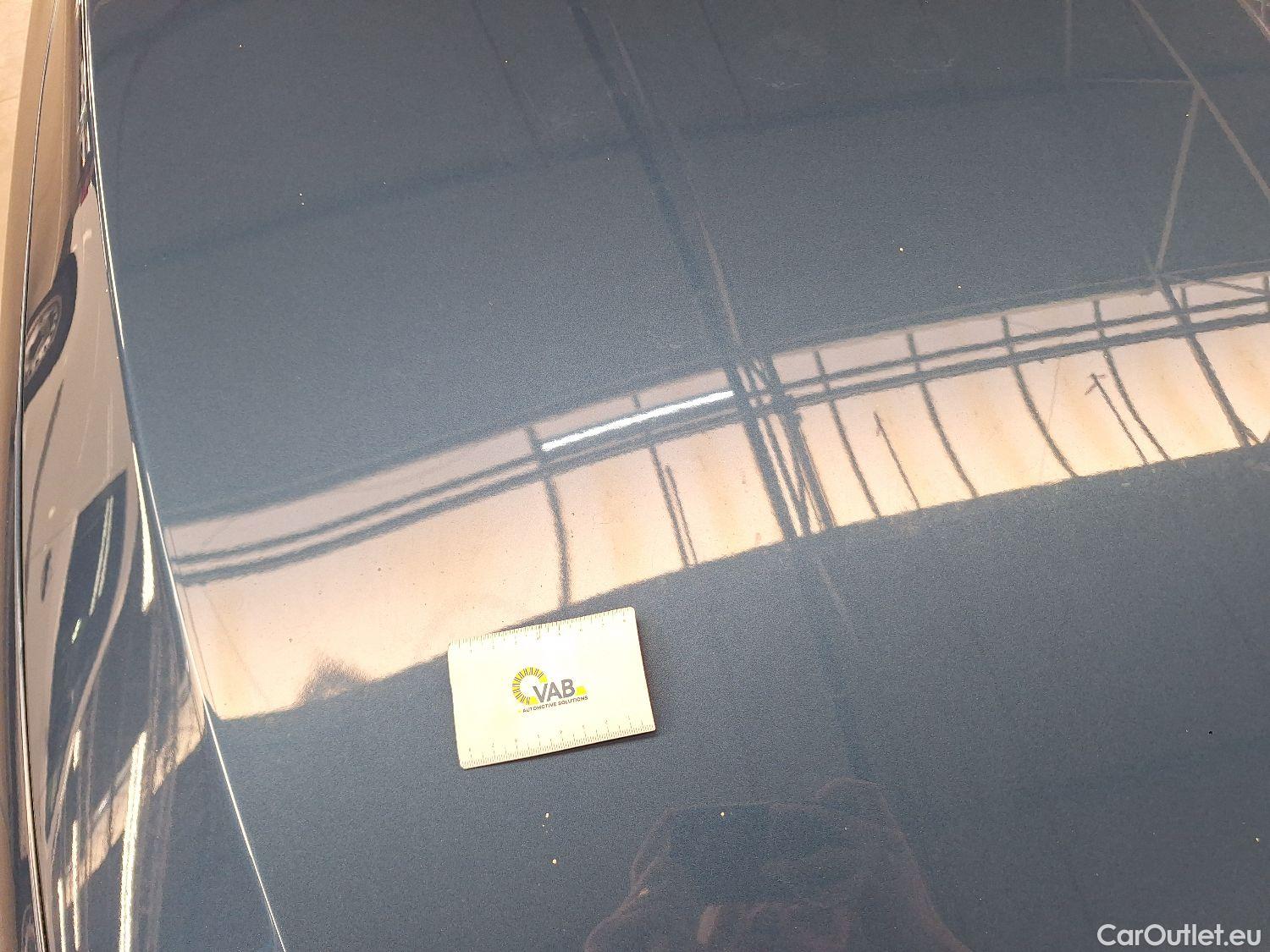  Mercedes  A-Klasse Mercedes, A-Class Berline '18, Mercedes-Benz  Limousine A 180d Business S #44