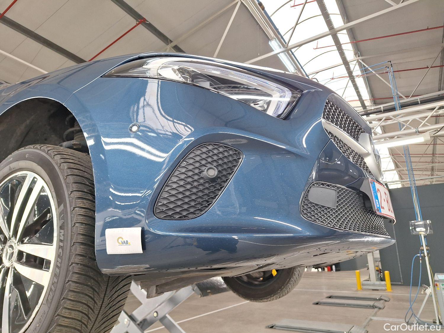  Mercedes  A-Klasse Mercedes, A-Class Berline '18, Mercedes-Benz  Limousine A 180d Business S #5