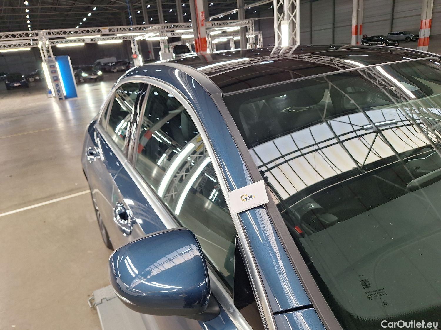  Mercedes  A-Klasse Mercedes, A-Class Berline '18, Mercedes-Benz  Limousine A 180d Business S #29