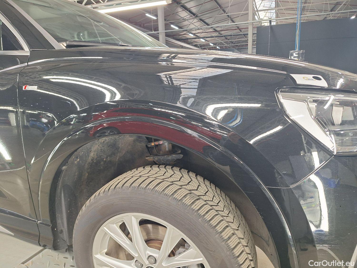  Audi  Q3 Audi,  '18, Audi  35 TDI S tronic S line Business Edition 5d #5