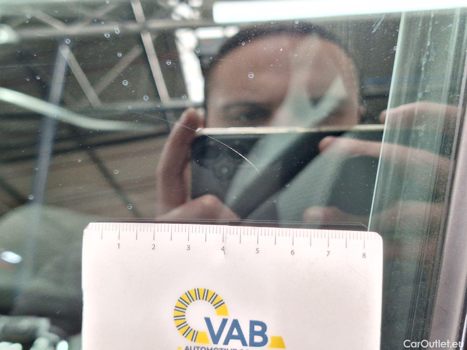  Opel   Grandland X Opel, '17, Opel 1.5 Turbo D D S/S AT8 Edition 5d #61