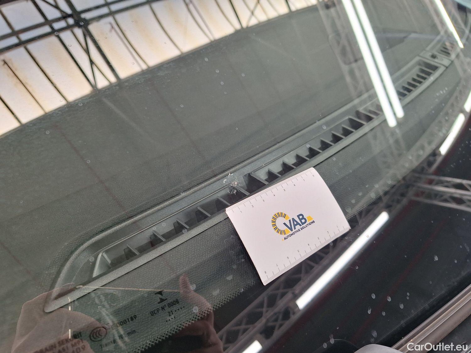  Peugeot  3008 Peugeot,  FL'20, Peugeot  1.2 PureTech 96kW S&S Auto Allure Pac #47