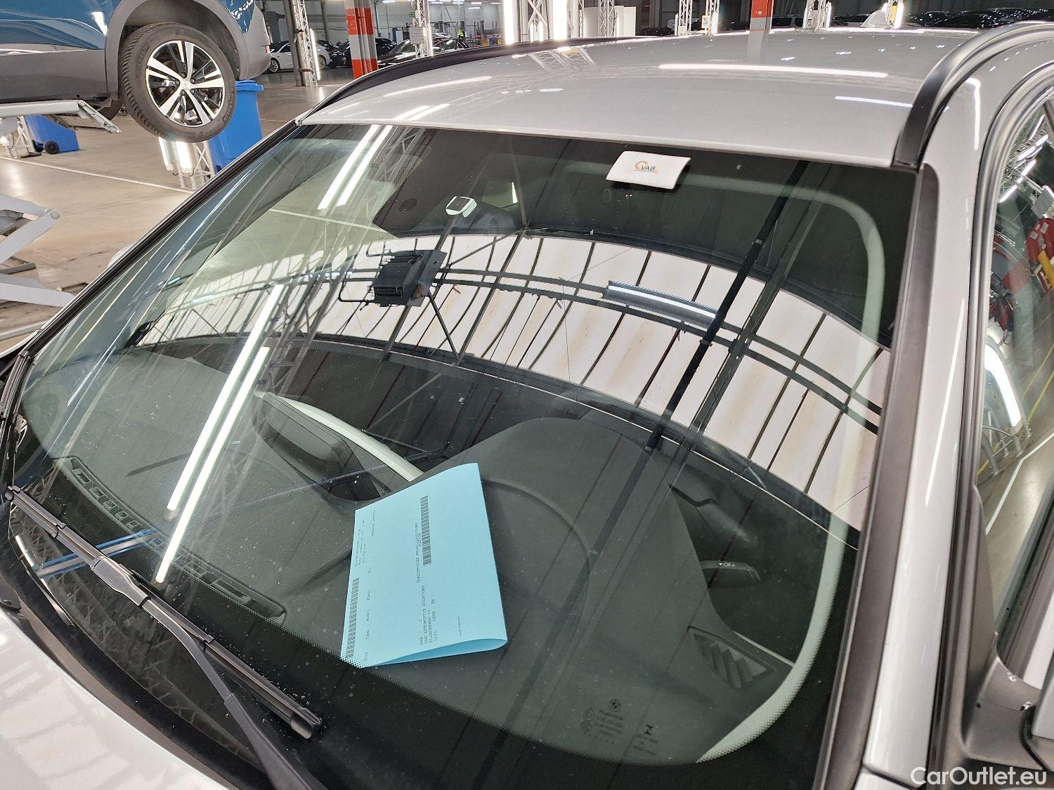  Bmw  Serie 3 BMW, 318D Touring, 318D Touring 100kW Aut. #47