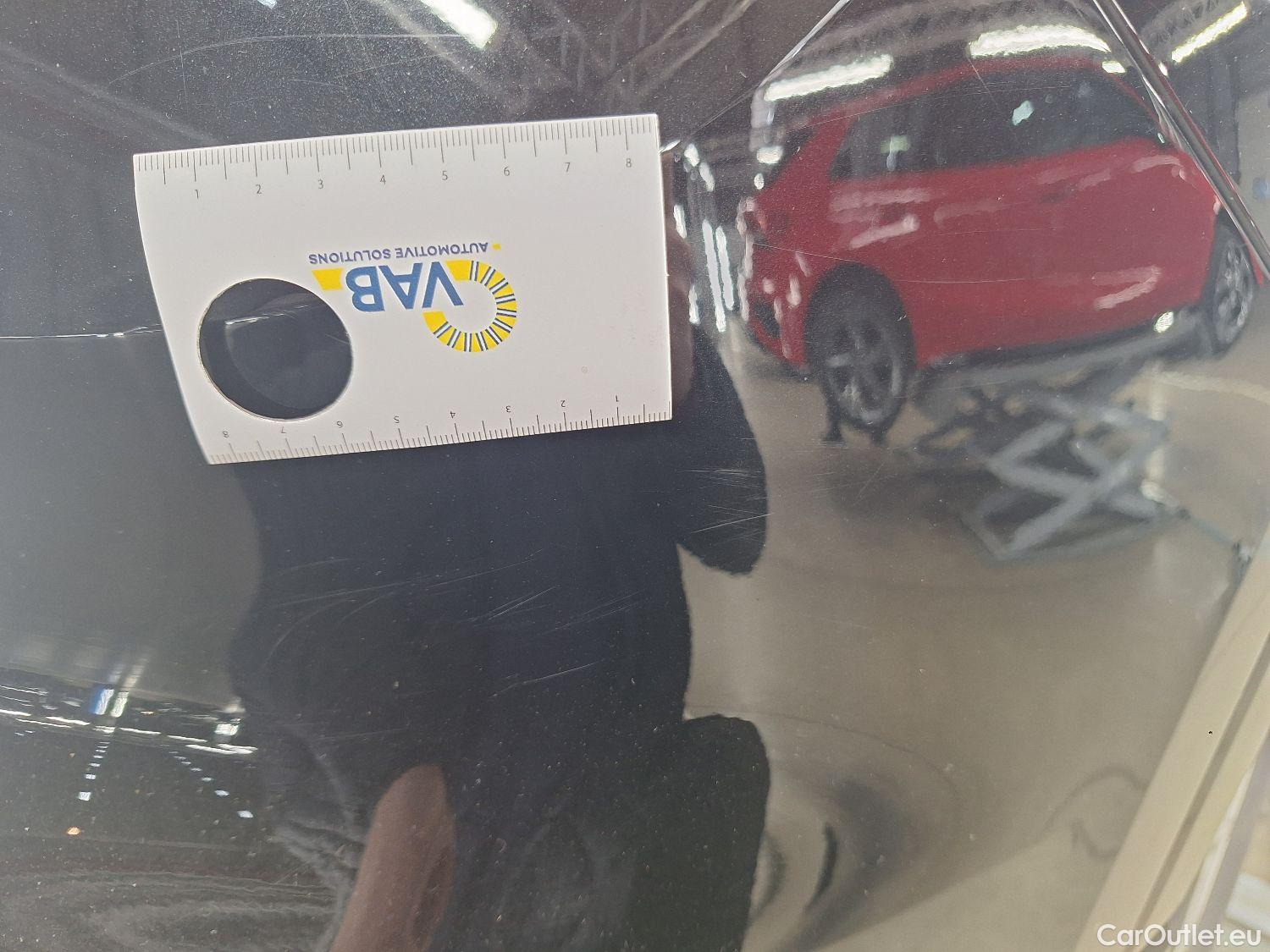  Audi  Q3 Audi,  '18, Audi  35 TDI S tronic S line Business Edition 5d #58