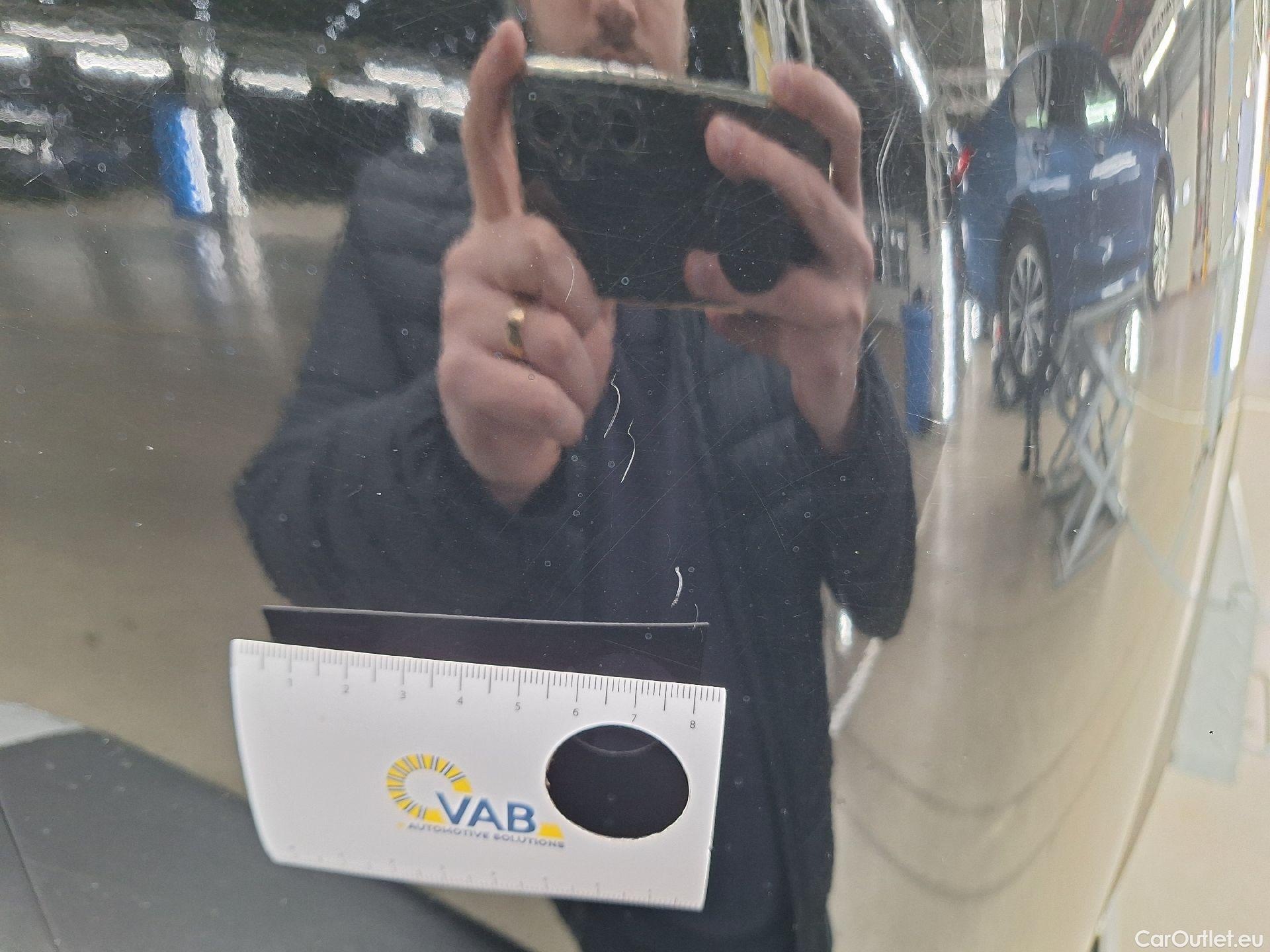  Peugeot  2008 Peugeot,  '19, Peugeot  1.5 BlueHDi 81kW S&S GT 5d #17