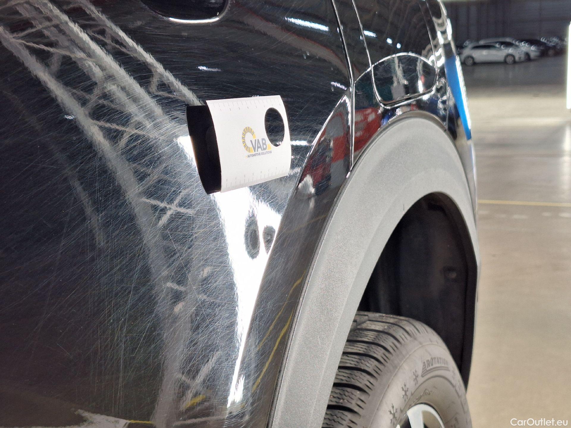  Peugeot  2008 Peugeot,  '19, Peugeot  1.5 BlueHDi 81kW S&S GT 5d #13