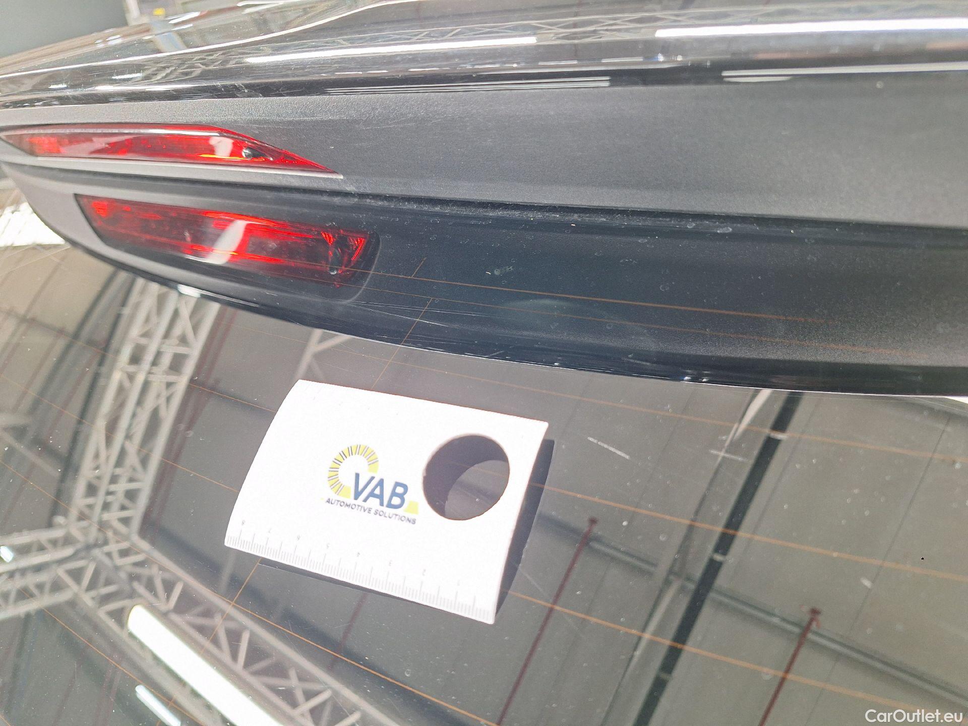  Peugeot  2008 Peugeot,  '19, Peugeot  1.5 BlueHDi 81kW S&S GT 5d #7