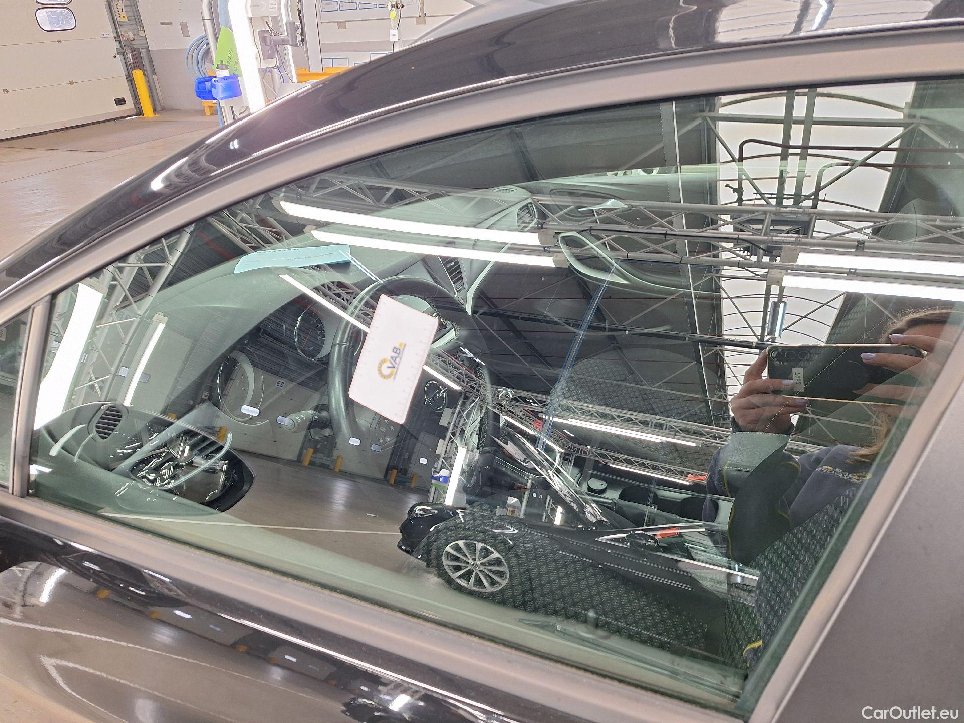  Opel  Astra Opel,  ST FL'19, Opel  Sports Tourer 1.2 Turbo 81kW S/S Editio #84