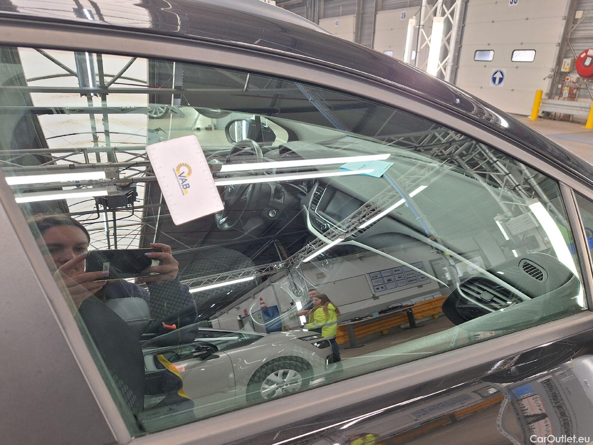  Opel  Astra Opel,  ST FL'19, Opel  Sports Tourer 1.2 Turbo 81kW S/S Editio #96