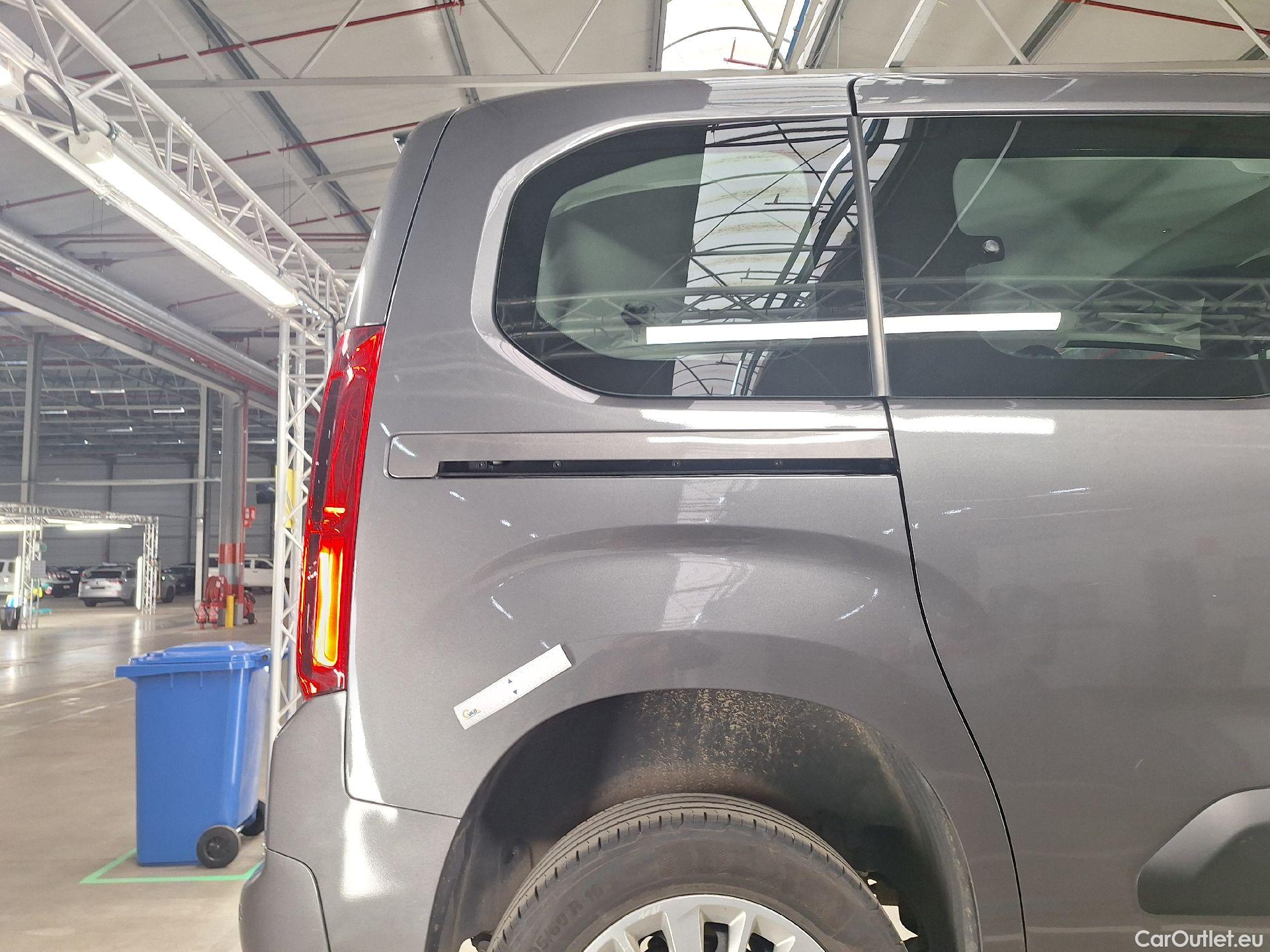  Opel  Combo Opel,  Life '18, Opel  Life 1.2 Turbo S/S 96kW Edition Plus L1 #77