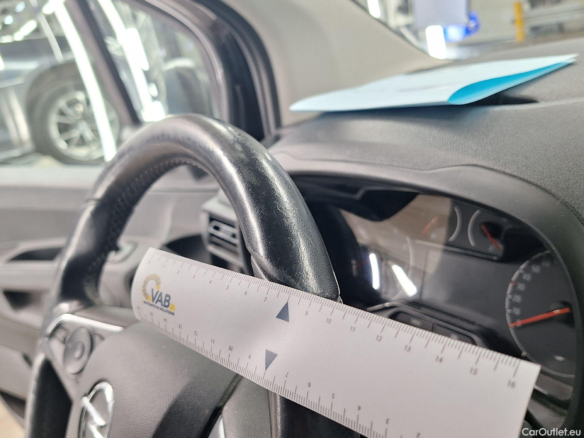  Opel  Combo Opel,  Life '18, Opel  Life 1.2 Turbo S/S 96kW Edition Plus L1 #24