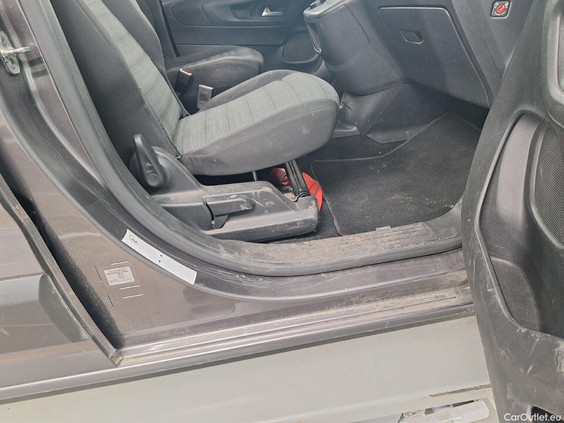  Opel  Combo Opel,  Life '18, Opel  Life 1.2 Turbo S/S 96kW Edition Plus L1 #83