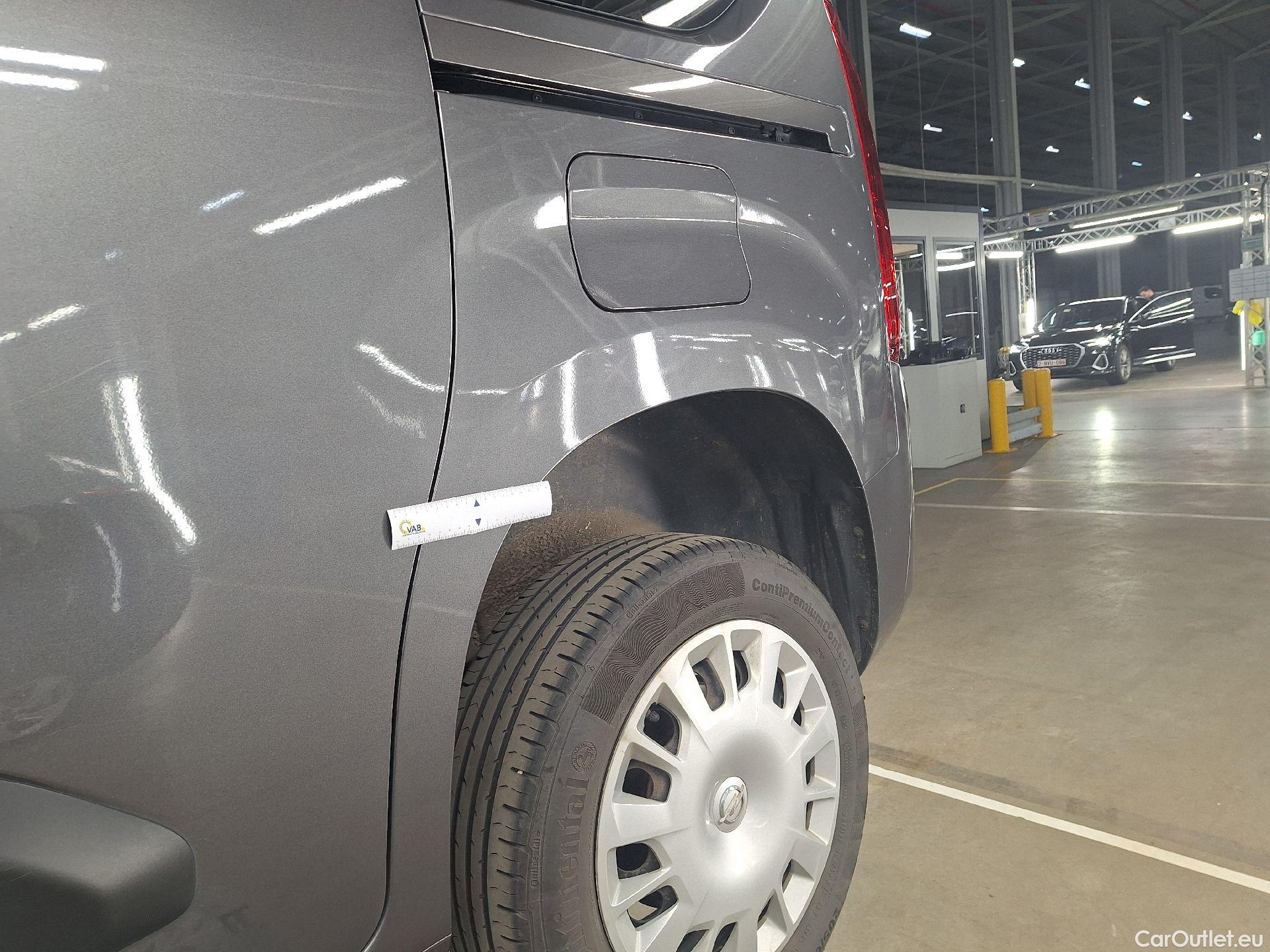  Opel  Combo Opel,  Life '18, Opel  Life 1.2 Turbo S/S 96kW Edition Plus L1 #110