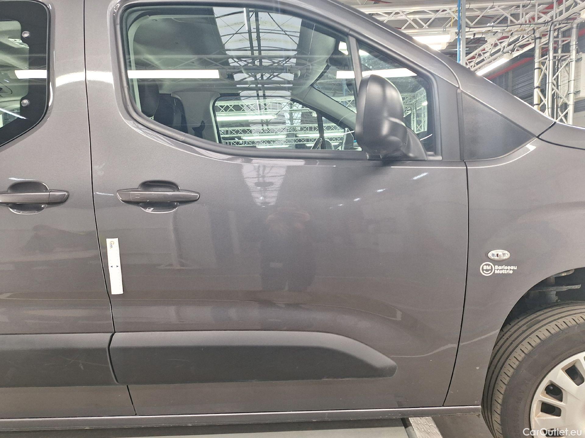  Opel  Combo Opel,  Life '18, Opel  Life 1.2 Turbo S/S 96kW Edition Plus L1 #90