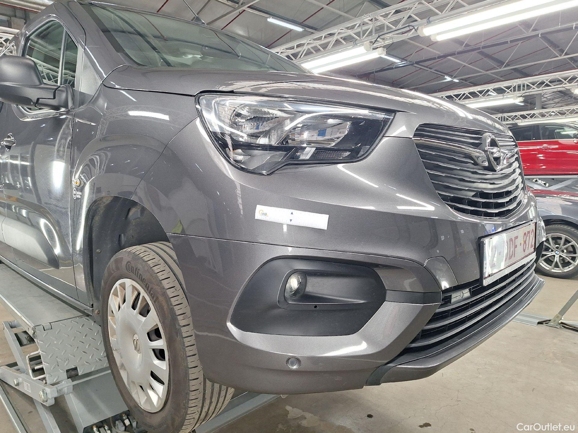  Opel  Combo Opel,  Life '18, Opel  Life 1.2 Turbo S/S 96kW Edition Plus L1 #45