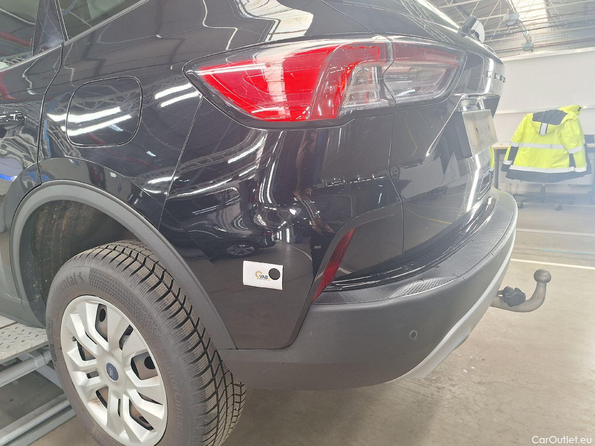  Ford  Kuga Ford,  '19, Ford  1.5 EcoBlue 88kW Trend 5d #44