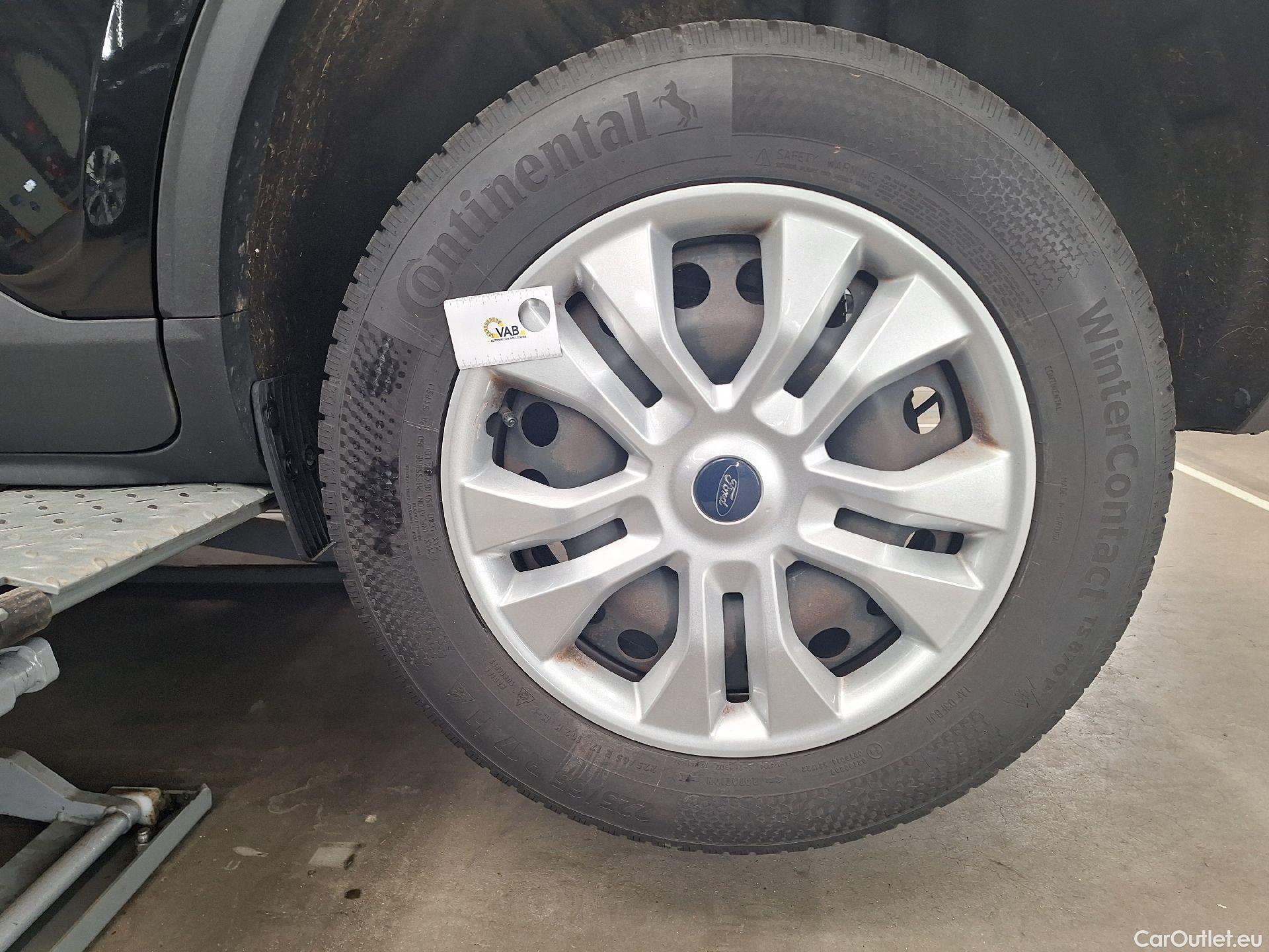  Ford  Kuga Ford,  '19, Ford  1.5 EcoBlue 88kW Trend 5d #42