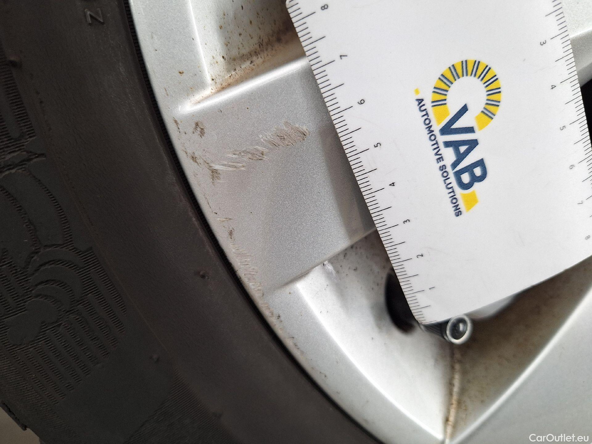  Skoda  Octavia Skoda,  Combi FL'16, Skoda  Combi 1.6 CRTDI GreenTec 85kW Ambiti #53