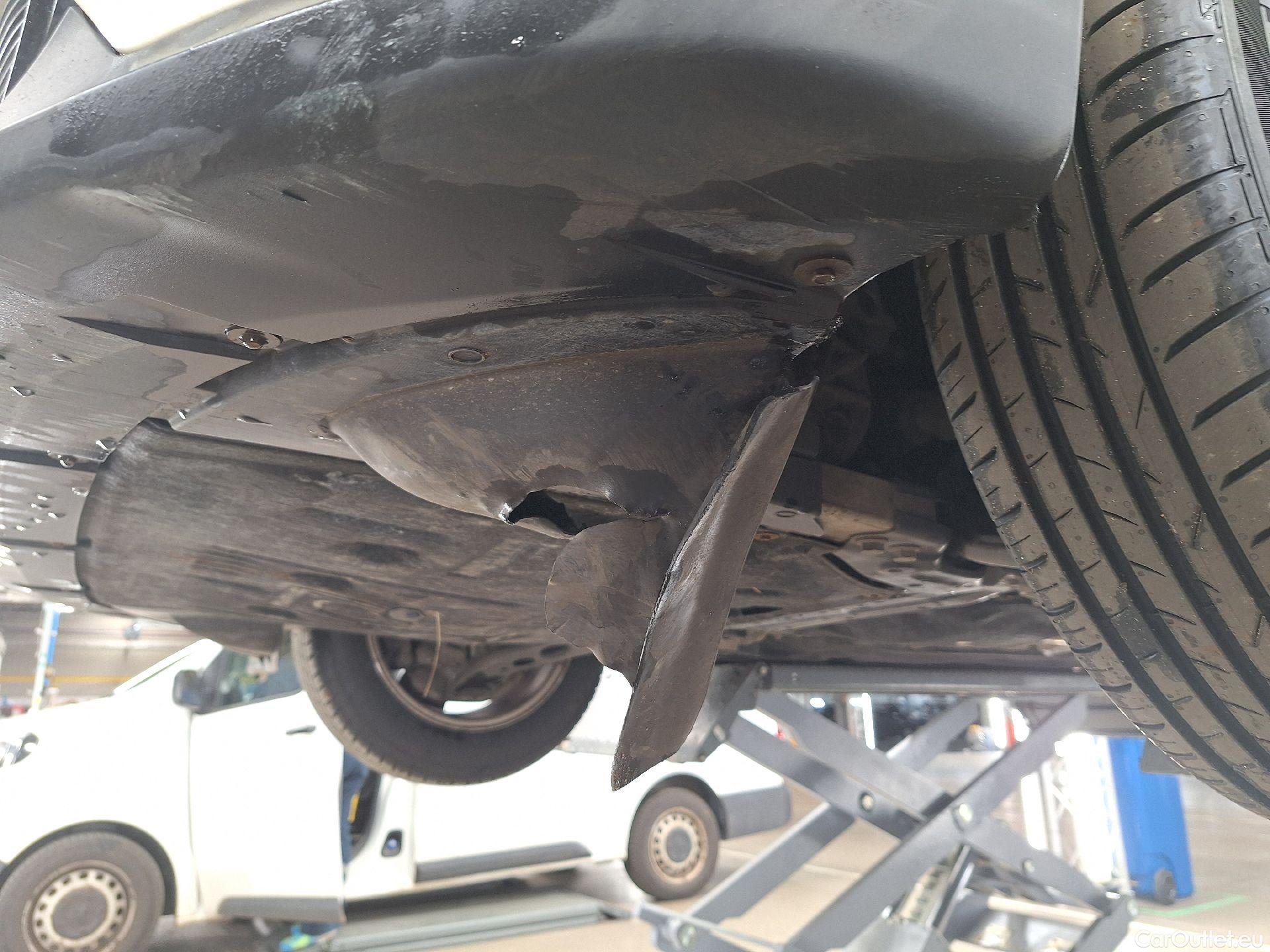  Mini  Cooper MINI, Mini 5d '14, Mini 5 door One Aut. 5d #25