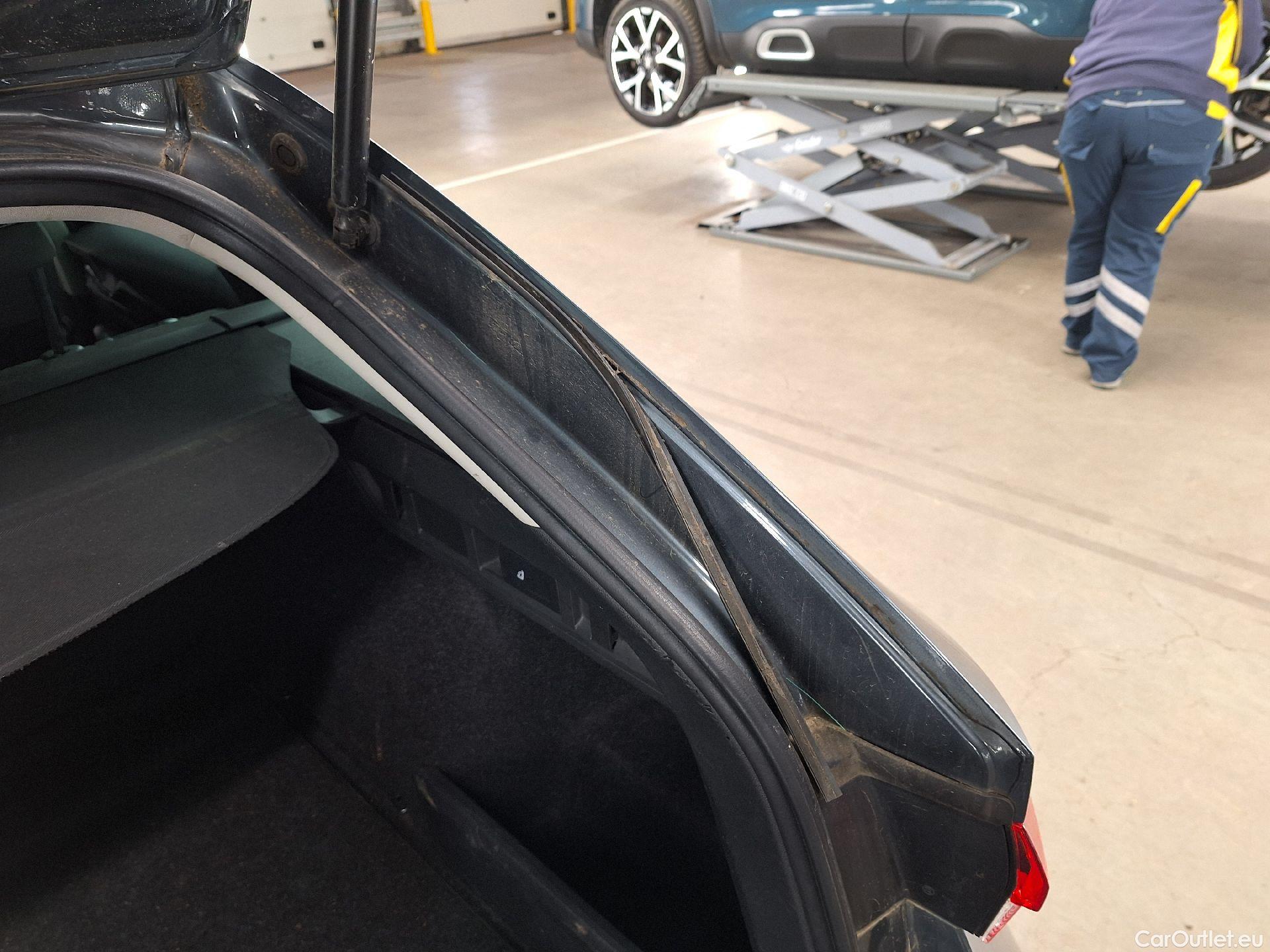  Skoda  Octavia Skoda,  Combi '20, Skoda  Combi 2.0 CRTDI 85kW Ambition 5d #5