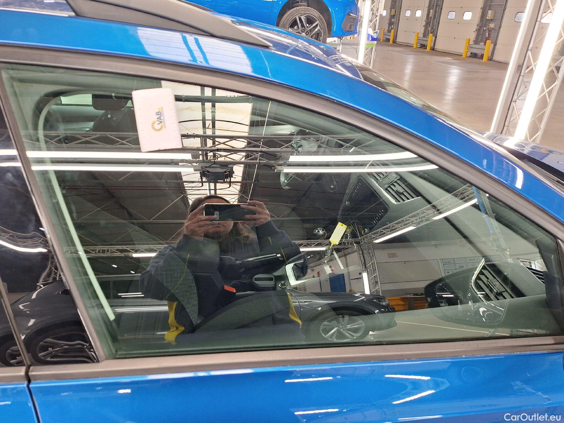  Skoda  Octavia Skoda,  Combi FL'16, Skoda  Combi 1.6 CRTDI GreenTec 85kW Ambiti #57