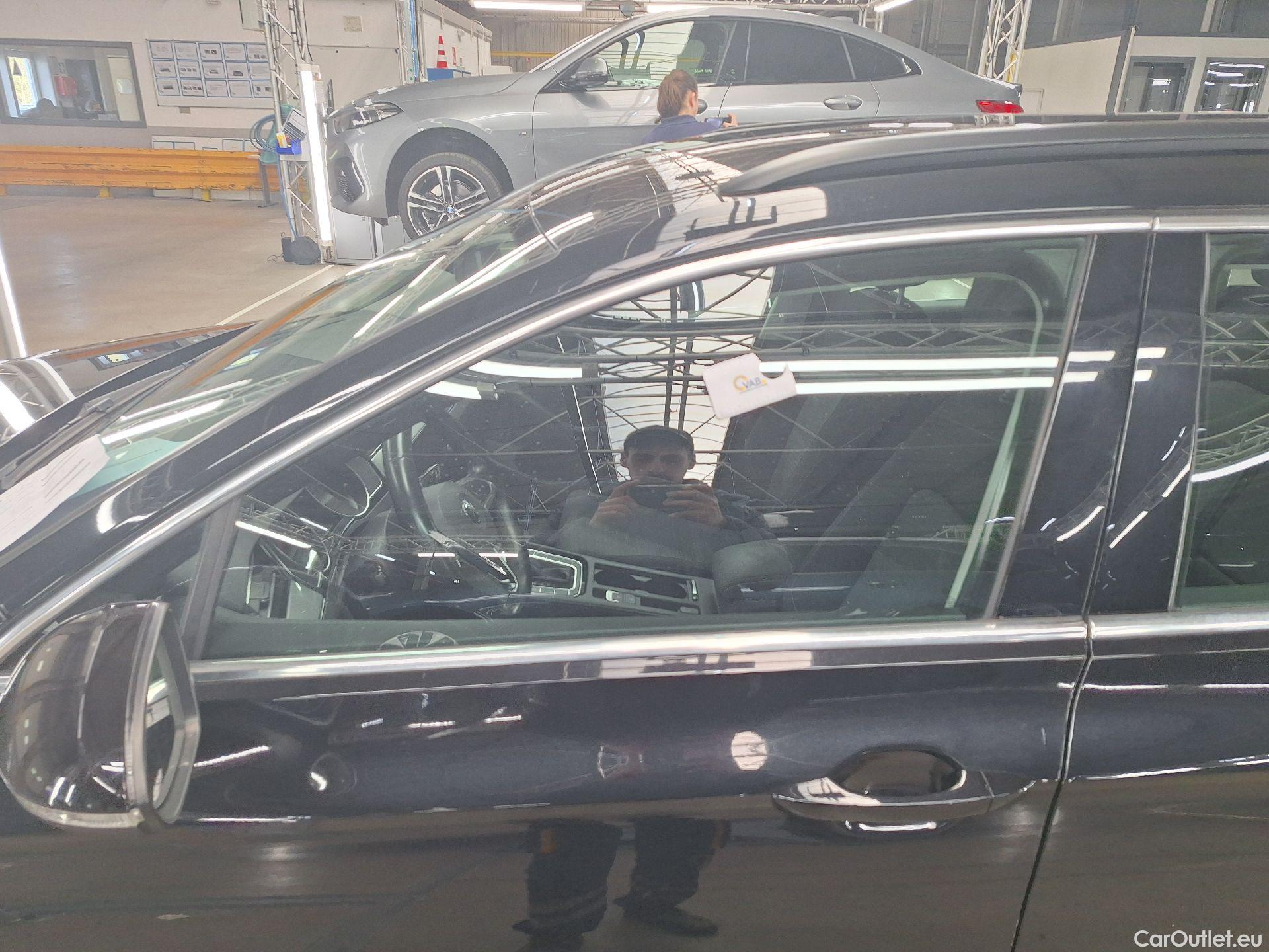 Volkswagen  Passat VW,  Variant FL'19, Volkswagen  Variant 1.6 TDI SCR DSG7 Style B #30
