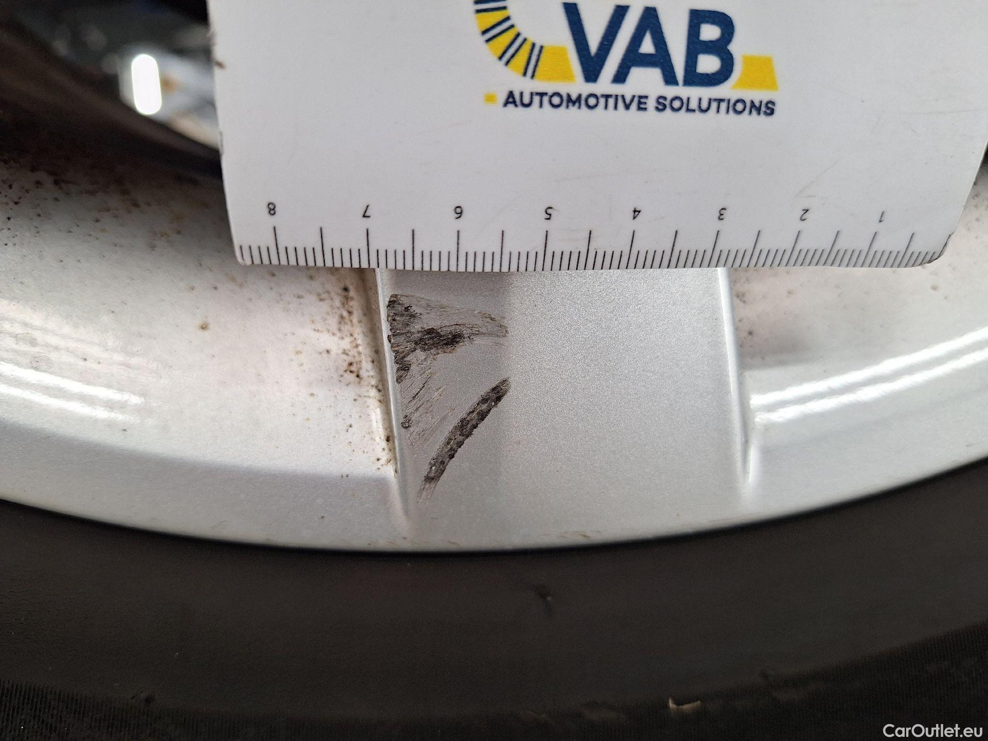  Skoda  Octavia Skoda,  Combi FL'16, Skoda  Combi 1.6 CRTDI GreenTec 85kW Ambiti #54