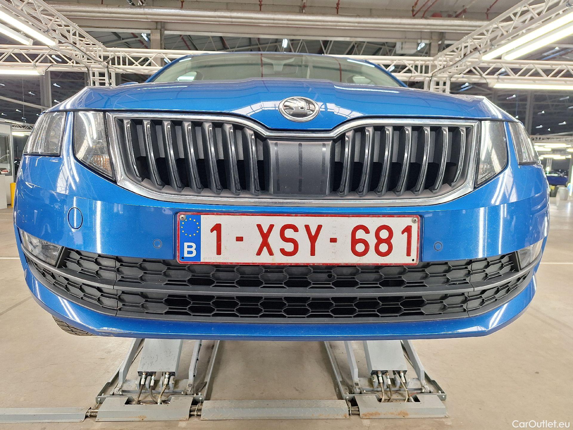  Skoda  Octavia Skoda,  Combi FL'16, Skoda  Combi 1.6 CRTDI GreenTec 85kW Ambiti #1