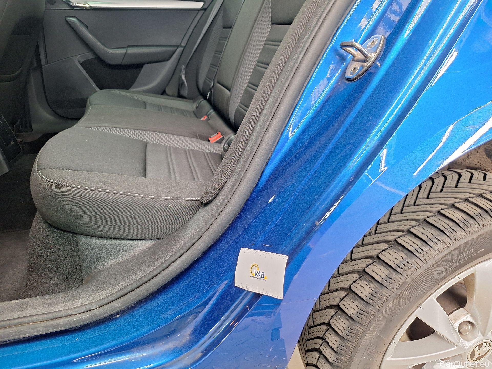  Skoda  Octavia Skoda,  Combi FL'16, Skoda  Combi 1.6 CRTDI GreenTec 85kW Ambiti #25