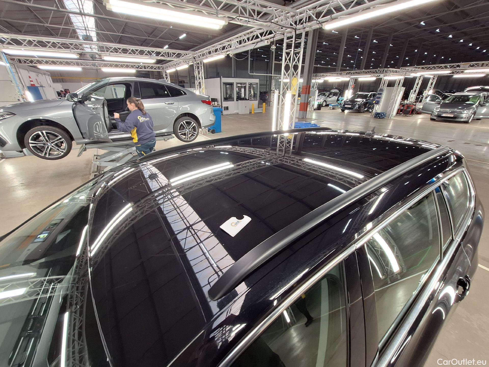  Volkswagen  Passat VW,  Variant FL'19, Volkswagen  Variant 1.6 TDI SCR DSG7 Style B #1