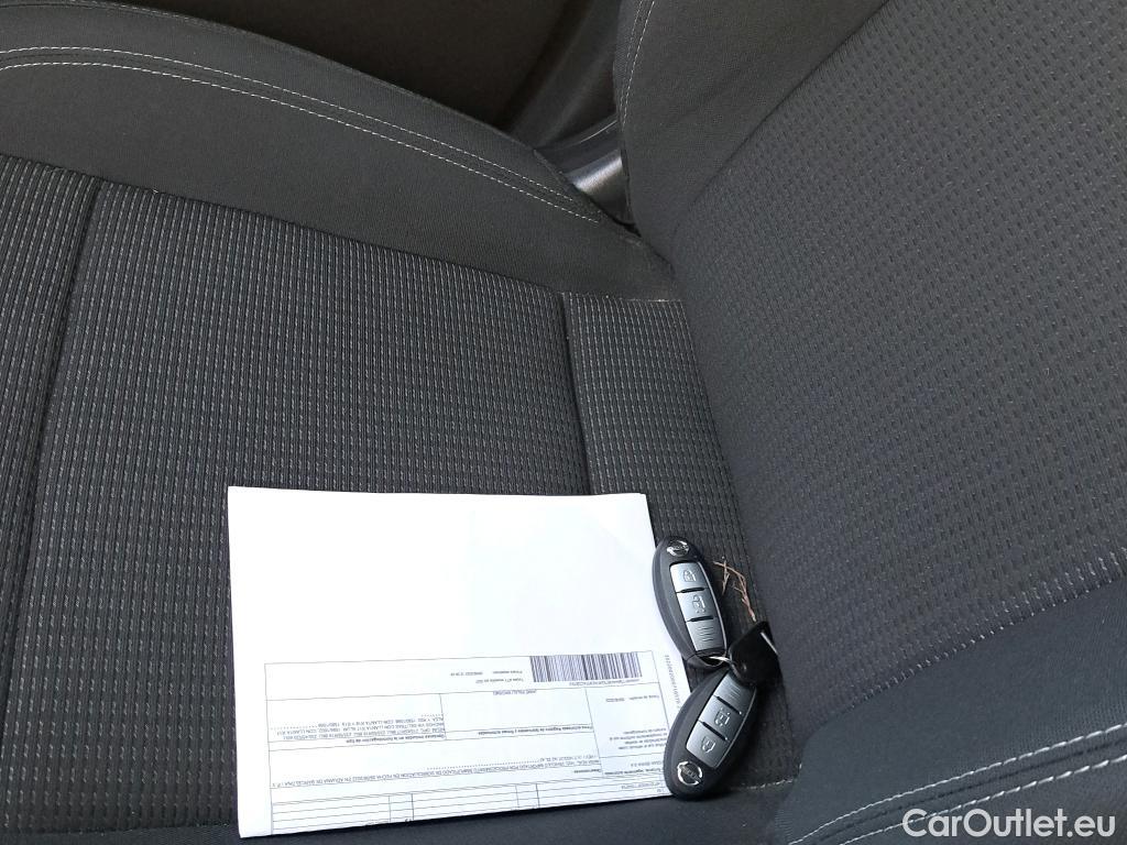  Nissan  Qashqai NISSAN  / 2021 / 5P / todoterreno DIG-T 103kW (140CV) mHEV 4x2 Acenta #13