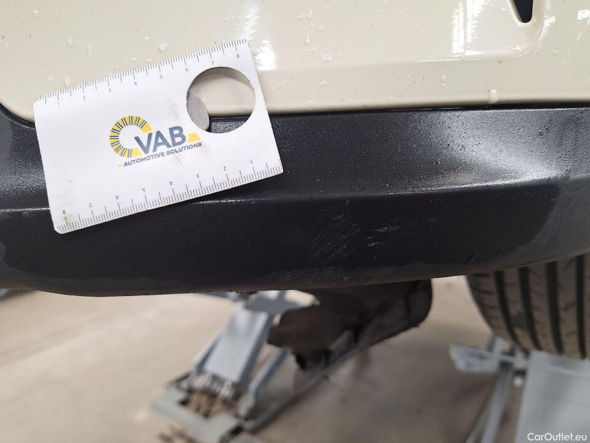  Mini  Cooper MINI, Mini 5d '14, Mini 5 door One Aut. 5d #24