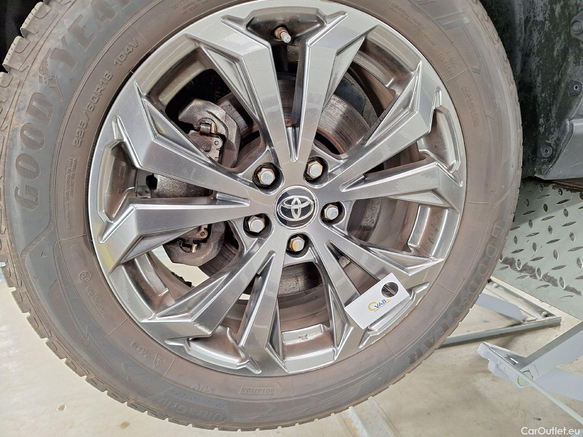  Toyota  RAV4 Toyota,  '18, Toyota  2.5 Hybrid Lithium Dynamic Business CV #43