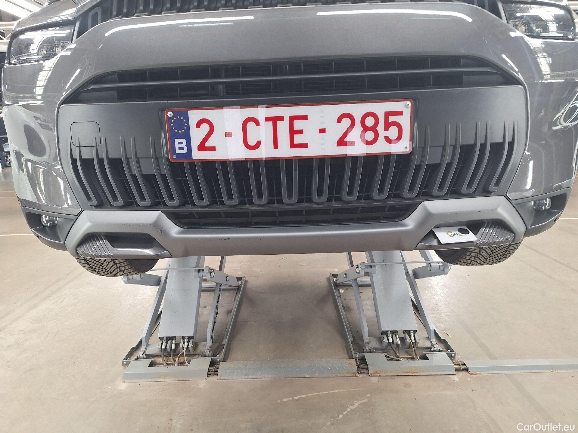  Citroen  C3 Citroën,  Aircross FL'21, Citroën  Aircross 1.2 PureTech 130 S&S EAT6 Shin #30