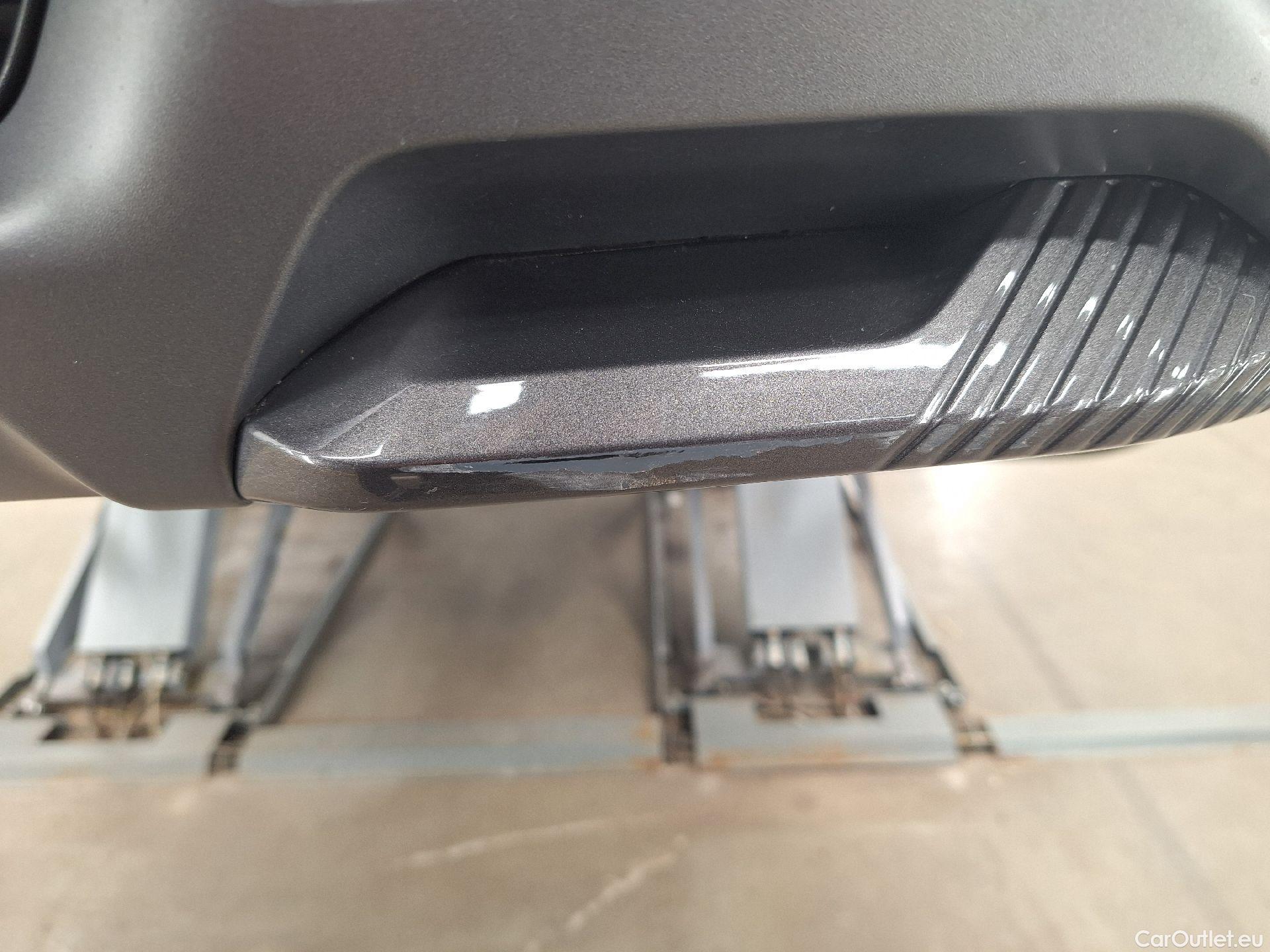  Citroen  C3 Citroën,  Aircross FL'21, Citroën  Aircross 1.2 PureTech 130 S&S EAT6 Shin #31