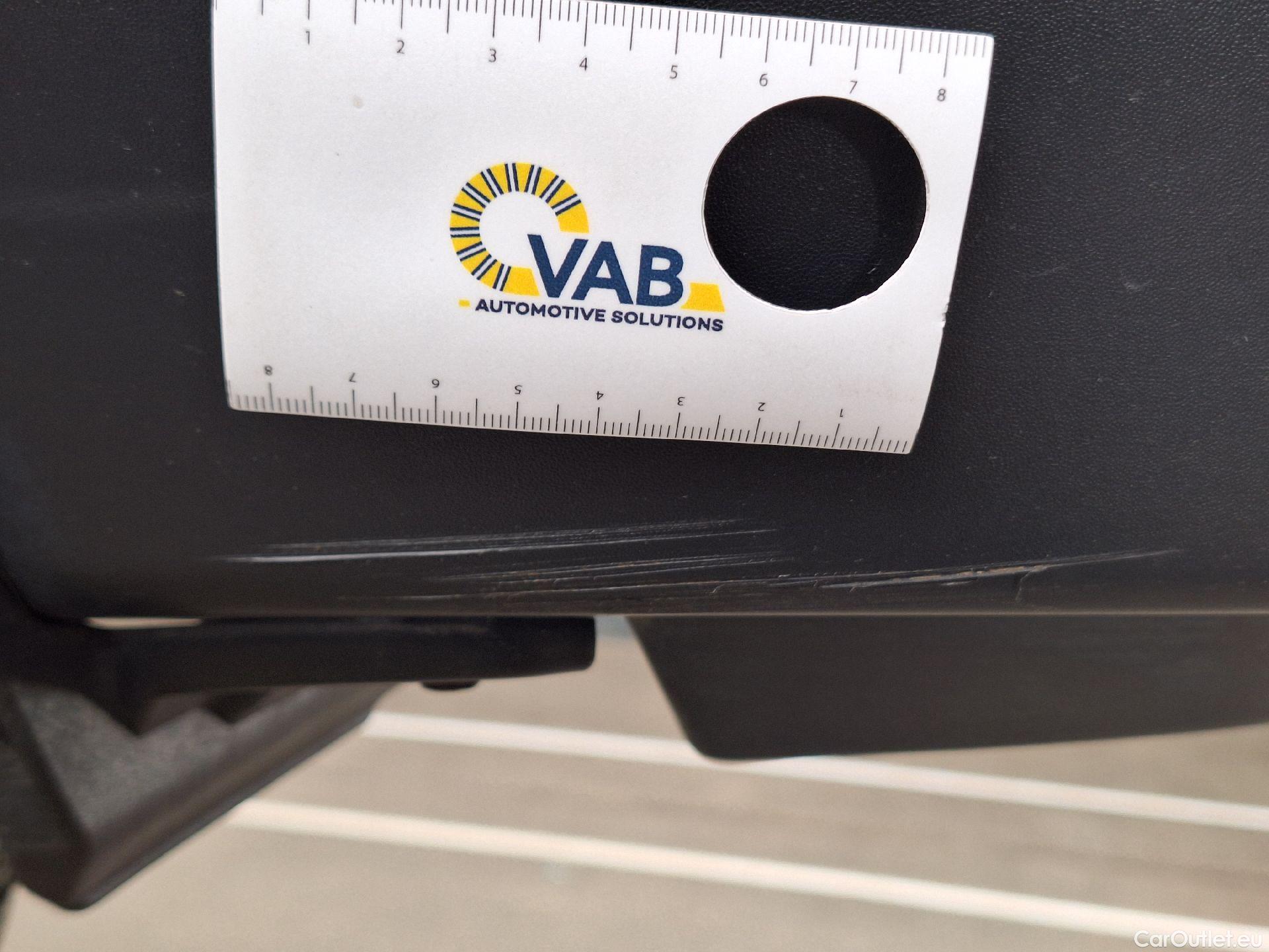  Toyota  RAV4 Toyota,  '18, Toyota  2.5 Hybrid Lithium Dynamic Business CV #42