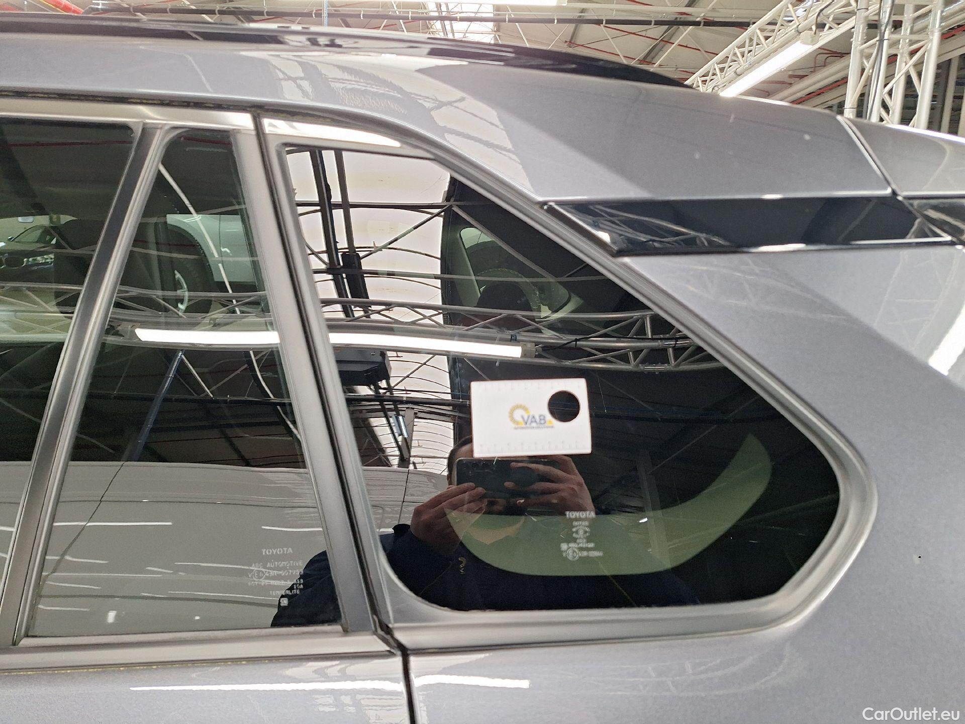  Toyota  RAV4 Toyota,  '18, Toyota  2.5 Hybrid Lithium Dynamic Business CV #7